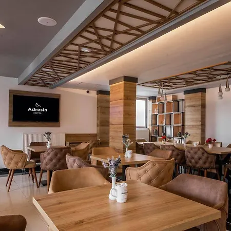 Hotel Adresin 4*