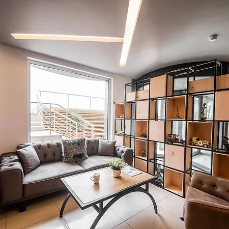 Adresin Hotel