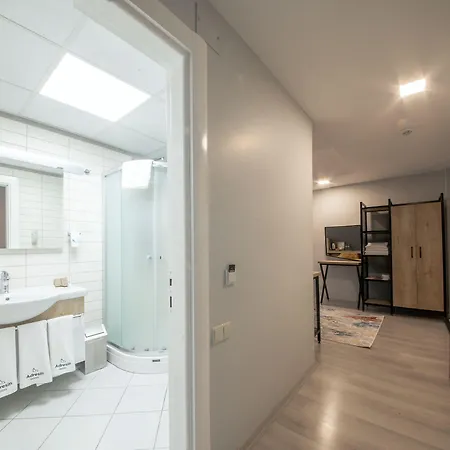 Hotel Adresin 4*