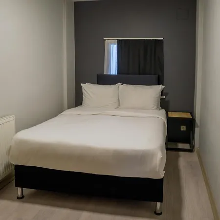 Adresin Hotel 4*