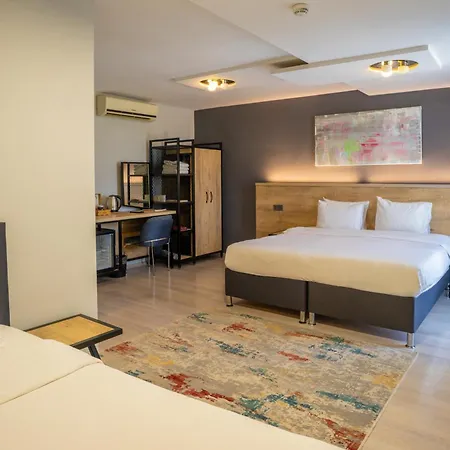 Hotel Adresin