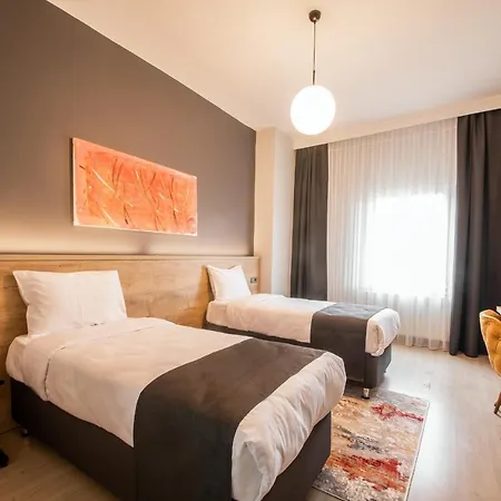 Adresin Hotel